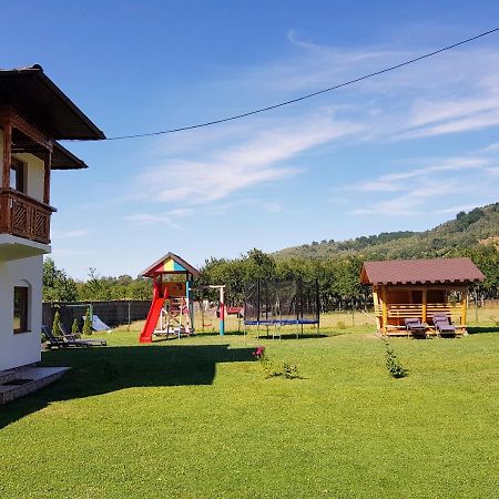 La Bunicu Villa Polovragi Dış mekan fotoğraf