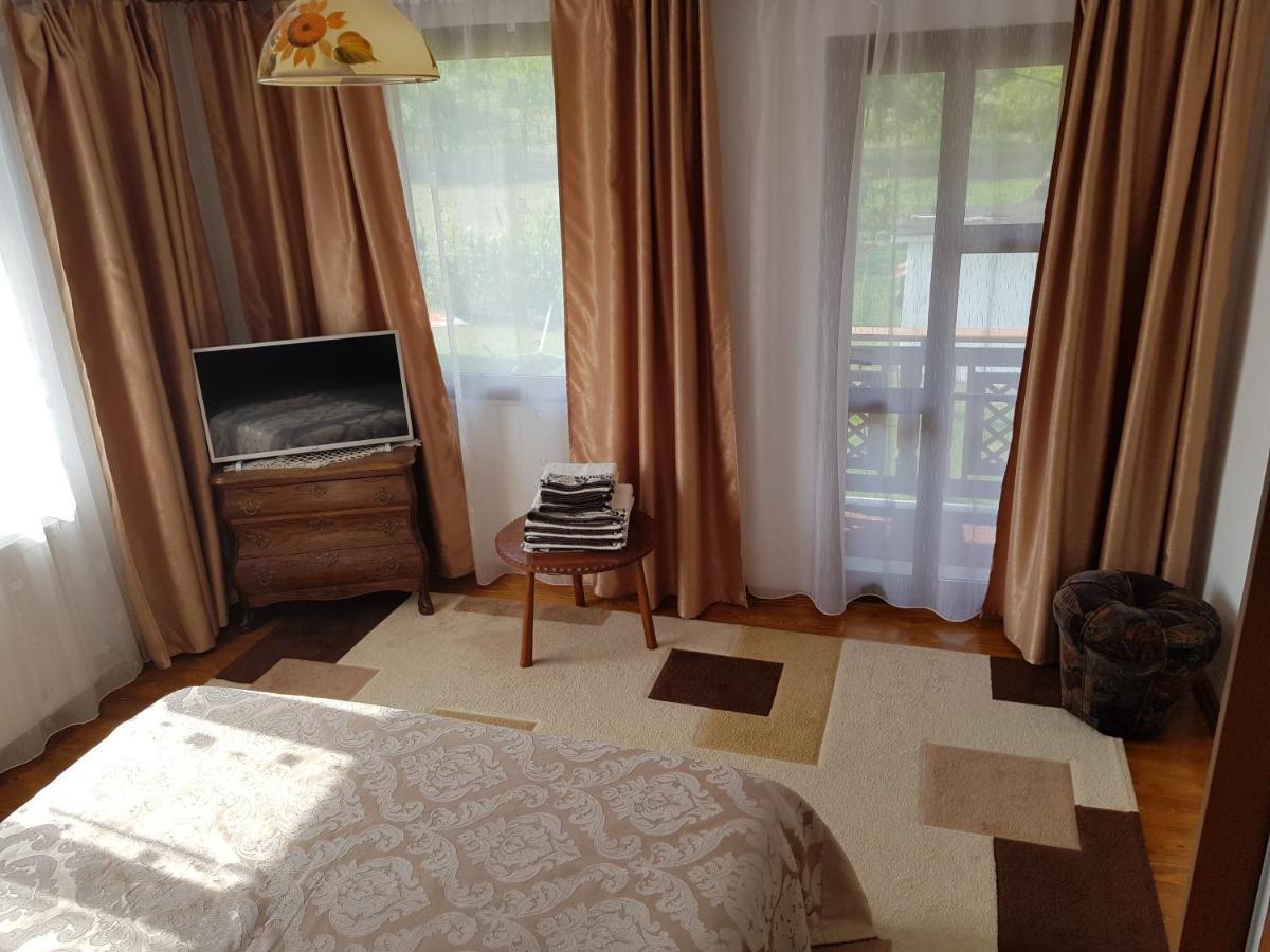 La Bunicu Villa Polovragi Dış mekan fotoğraf