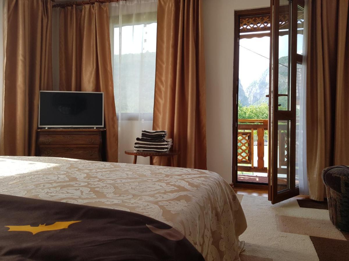 La Bunicu Villa Polovragi Dış mekan fotoğraf